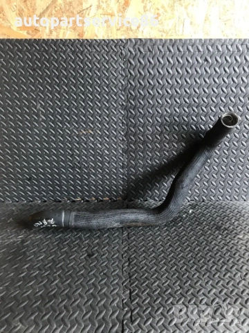 Маркуч за интеркулер за Jeep Cherokee 2.8 CRD (2003‑2008) 52079716AC