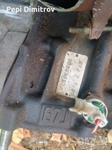 Двигател RENAULT CLIO 1.4i (двигател E7J) , снимка 5 - Части - 51862856