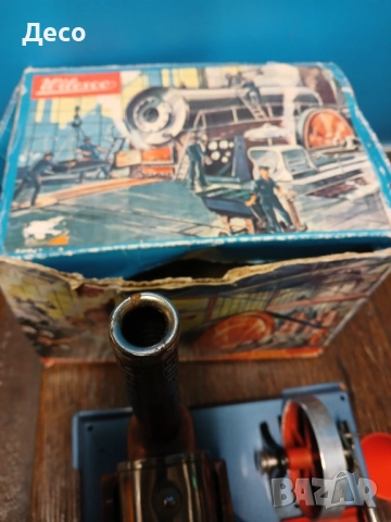 Парна машина-двигател играчка Веласко Западна Германия., снимка 7 - Колекции - 52432663