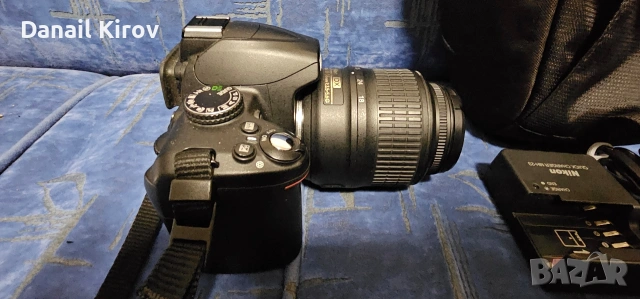Nikon d3000, снимка 2 - Фотоапарати - 53512074