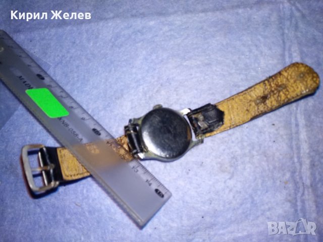 ЗиМ СТАР РЯДЪК РУСКИ МЕХАНИЧЕН ЧАСОВНИК СДЕЛАНО в СССР с КАИШКА от ЕСТЕСТВЕНА КОЖА 37166, снимка 10 - Антикварни и старинни предмети - 40126294