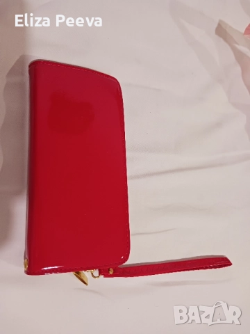 Червен нов портфейл, снимка 3 - Портфейли, портмонета - 52146330
