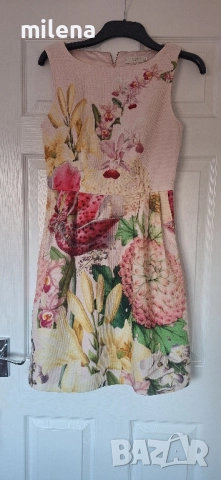 Ted Baker красива рокля 2/М размер