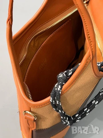 чанти Miu Miu , снимка 9 - Чанти - 50744429