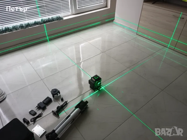 Лазерен нивелир 16 линии + 2 батерии, дистанционно, трипод 1м, магнитна стойка, IP54, снимка 2 - Кабели и адаптери - 42917155