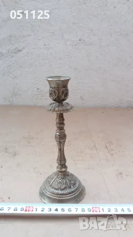 масивен дебело посребрен свещник , снимка 3 - Антикварни и старинни предмети - 49674688