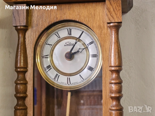 Немски стенен часовник Selva. Часовникът е в отлично визуално и техническо състояние, без забележки , снимка 4 - Стенни часовници - 49984160
