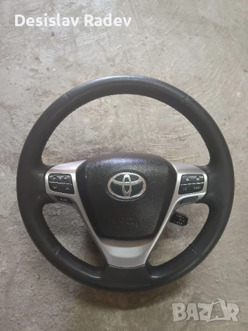 Волан Тойота 