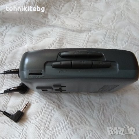 ⭐⭐⭐ AIWA HS-TA166 ⭐⭐⭐  Хубав уолкмен (касетен дек с радио) и оригинални слушалки , снимка 3 - Радиокасетофони, транзистори - 33194356