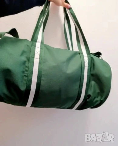 Спортна чанта Lacoste, оригинална, снимка 2 - Чанти - 50868582