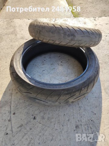 Мото гуми, снимка 1 - Гуми и джанти - 40549680