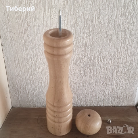 Дървена мелничка за пипер, сол, подправки., снимка 3 - Декорация за дома - 52421980