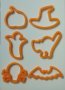 6 бр Хелоуин Halloween пластмасови форми резци за сладки форма резец тиква котка шапка череп прилеп , снимка 1 - Форми - 43051481