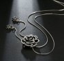 Черно цвете на сребърна верижка, снимка 4