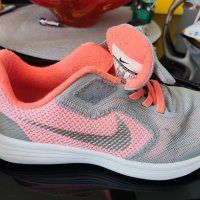 маратонки Nike Revolution 3, снимка 10 - Детски маратонки - 24168598