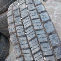 Само 1бр.Задна MICHELIN 215/75/17.5 126M , снимка 2 - Гуми и джанти - 40489465