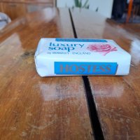 Стар сапун Hostess, снимка 2 - Други ценни предмети - 35207709