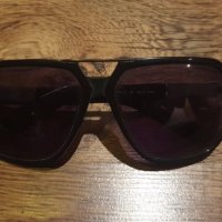 Слънчеви очила TRUSSARDI , снимка 2 - Слънчеви и диоптрични очила - 44037490