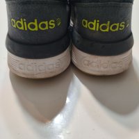 Маратонки Adidas , снимка 2 - Спортни обувки - 40240796