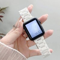 Стилна Верижка/ Каишка за Apple Watch 40mm Бяла, снимка 3 - Смарт часовници - 40422886