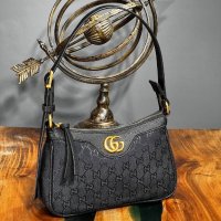 Дамска чанта Gucci, снимка 10 - Чанти - 39547108