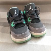 Nike Air Jordan Retro - страхотни детски маратонки 22-номер, снимка 1 - Детски маратонки - 43186661