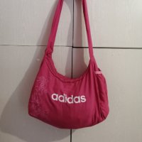 Оригинална чанта от плат Adidas, снимка 6 - Чанти - 32557854