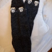 Ръчно плетени мъжки чорапи размер 43, снимка 1 - Мъжки чорапи - 43237086