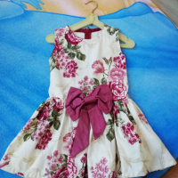 Детска официална рокля , снимка 1 - Детски рокли и поли - 36399977