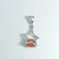 Сребърна висулка Звезда, снимка 1 - Колиета, медальони, синджири - 43553477