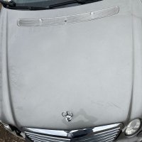 Преден капак Мерцедес Е клас W211 facelift с забележка фейслифт , снимка 3 - Части - 43849296