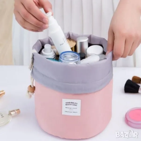 Козметичен органайзер тип чанта за пътуване с няколко вътрешни отделения , снимка 1