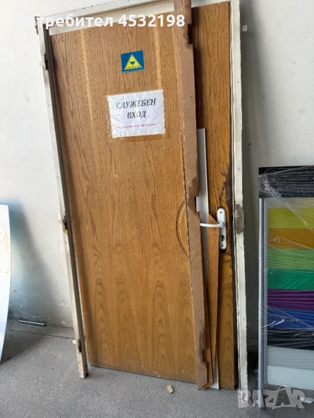 Метална врата с каса, снимка 1