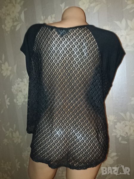 Guess-L- Оригинален топ от трико и черна дантела , снимка 1