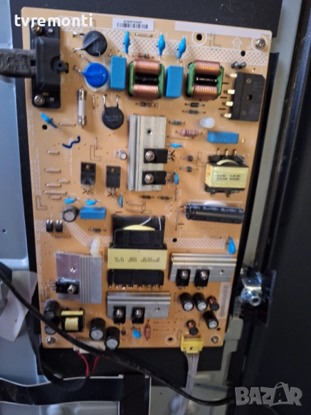 Захр.платка 715GA052-P01-004-003H за 50-инчов телевизор PHILIPS Модел 50PUS6554/12 , с дисплей TPT50, снимка 1