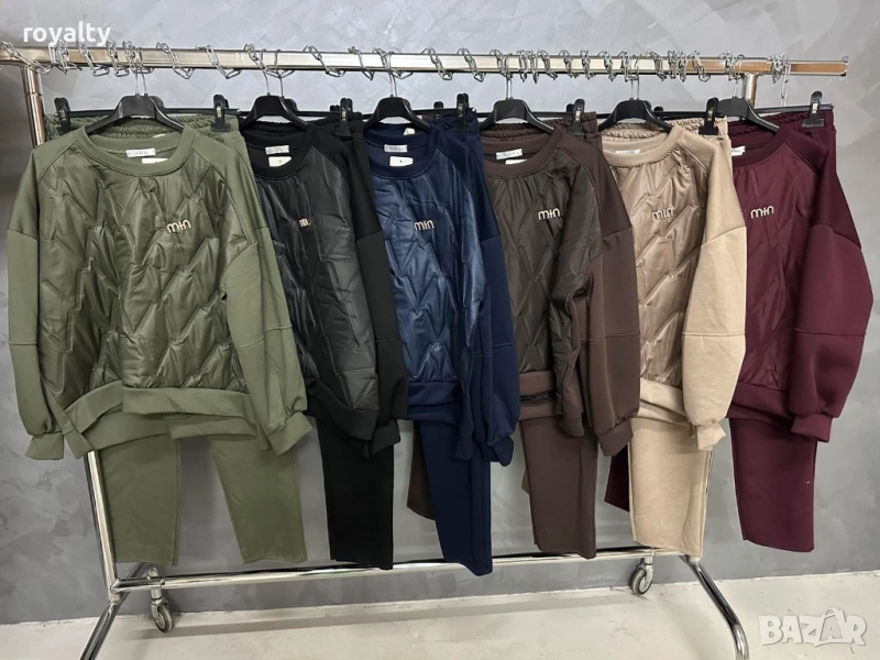 Miu Miu спортни дамски комплекти Различни Цветове , снимка 1