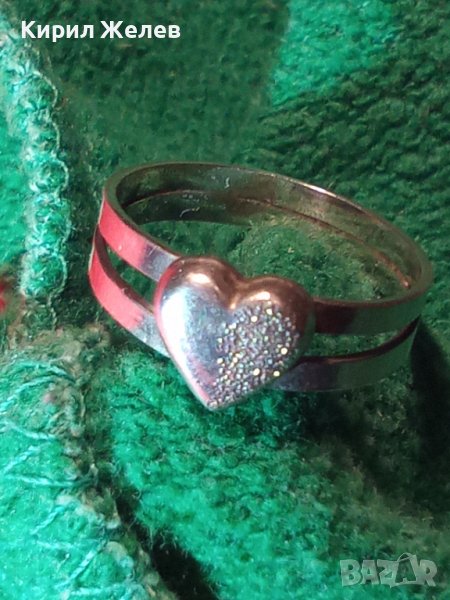 ИЗЯЩЕН СЪРЦЕВИДЕН РОМАНТИЧЕН МАЙСТОРСКИ СРЕБЪРЕН ПРЪСТЕН ВИСОКА ПРОБА СРЕБРО с БЯЛА ПОЗЛАТА 40095, снимка 1