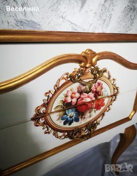 красив дървен шкаф , снимка 1