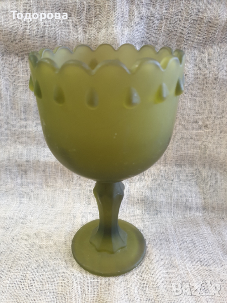 Голям бокал от цветно стъкло, снимка 1