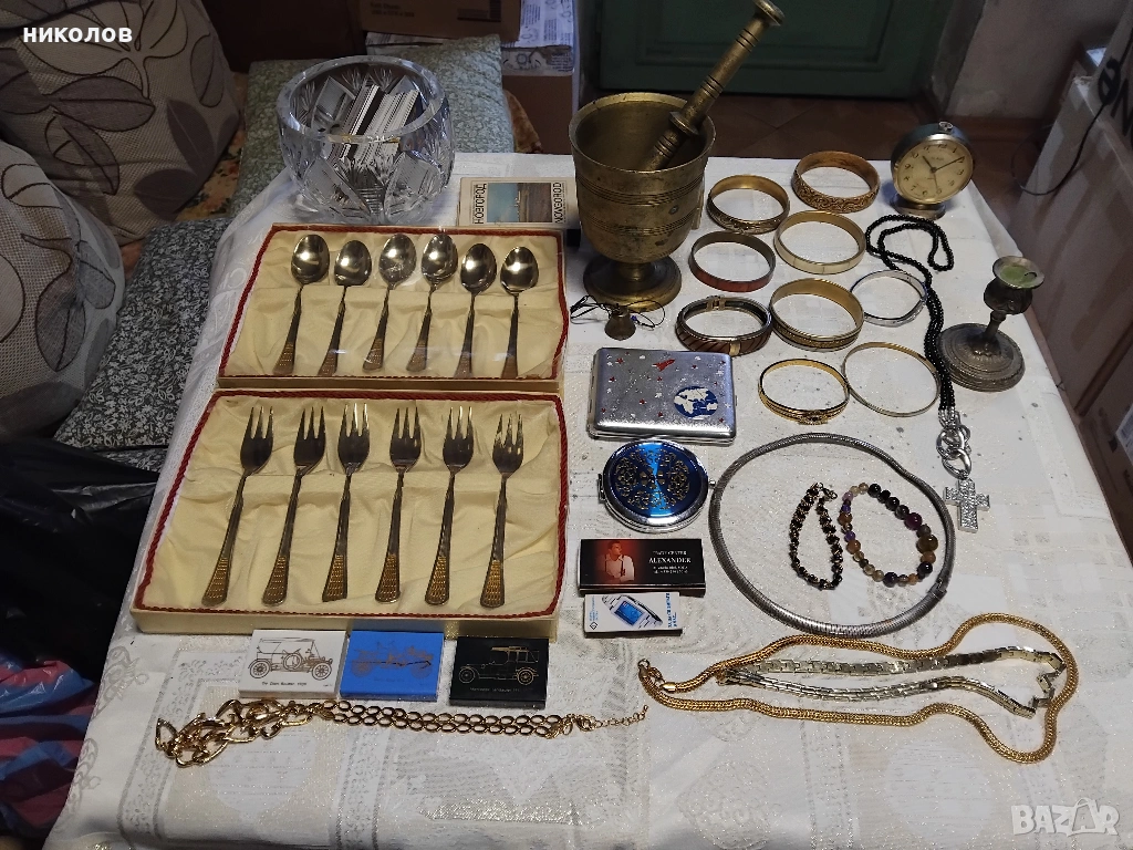 СТАРИ ПРЕДМЕТИ, снимка 1