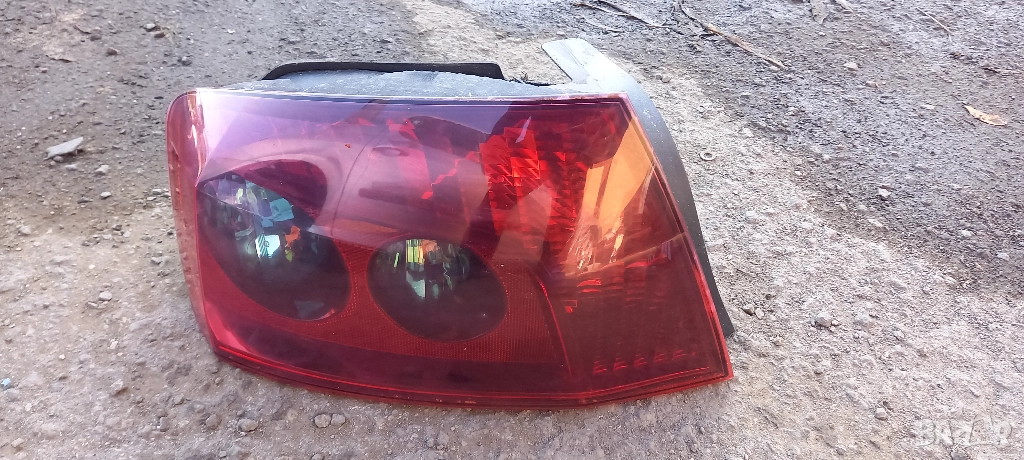 Ляв стоп Peugeot 407 sedan, снимка 1