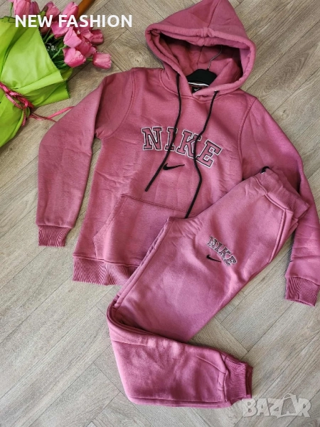 Дамски Комплект ✨ Nike , снимка 1