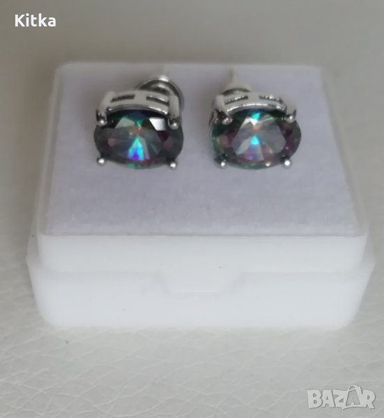 Обеци със сапфир в преливащ цвят, снимка 1