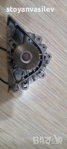 водна помпа пежо 2.0 136кс, снимка 4 - Части - 48716990