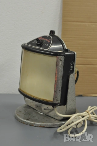 Осветление за фотолаборатория Durst Pentacolor, снимка 2 - Чанти, стативи, аксесоари - 53073344