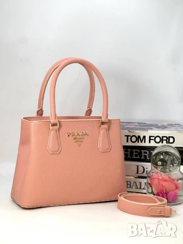 чанти Prada ➡️31cm ⬆️21cm 🌟, снимка 6 - Чанти - 51386704