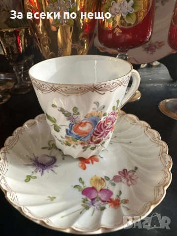 Dresden Germany  Circa 1901 The Carl Thieme porcelain company was founded in 1886 Код P1916, снимка 9 - Декорация за дома - 53388770