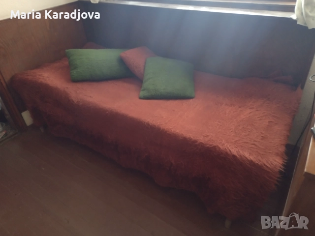 Подарявам мебели 