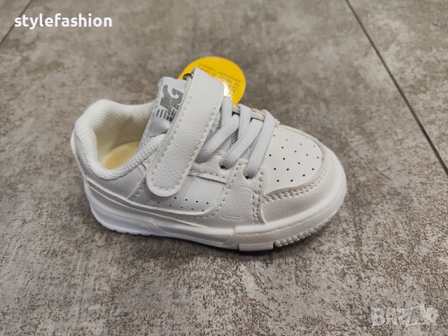 Ново!Бебешки обувки в бяло /Б37, снимка 2 - Детски обувки - 43987713