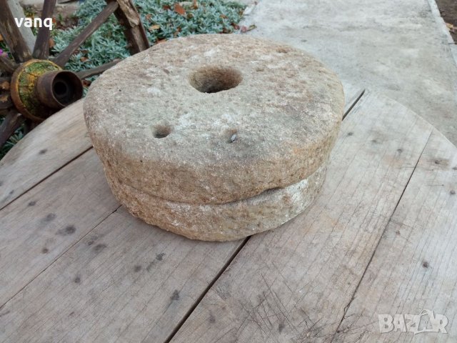 Старинен каменен диск,колело от ръчна мелница, снимка 6 - Антикварни и старинни предмети - 34881122
